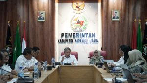 Forum UHC Taput Bahas Penguatan Layanan Kesehatan hingga Wilayah Perbatasan Forum UHC Taput Bahas Penguatan Layanan Kesehatan hingga Wilayah Perbatasan