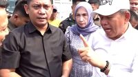 KDM Targetkan Jalan di Kabupaten Bekasi ‘Kinclong’ Tahun Depan dengan Anggaran Rp1 Triliun KDM Targetkan Jalan di Kabupaten Bekasi ‘Kinclong’ Tahun Depan dengan Anggaran Rp1 Triliun