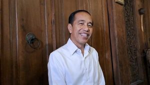Direktur Eksekutif P3S: Wacana Jokowi Membajak Kader PDIP ke PSI Dinilai Langkah Fatal dan Pengkhianatan Direktur Eksekutif P3S: Wacana Jokowi Membajak Kader PDIP ke PSI Dinilai Langkah Fatal dan Pengkhianatan