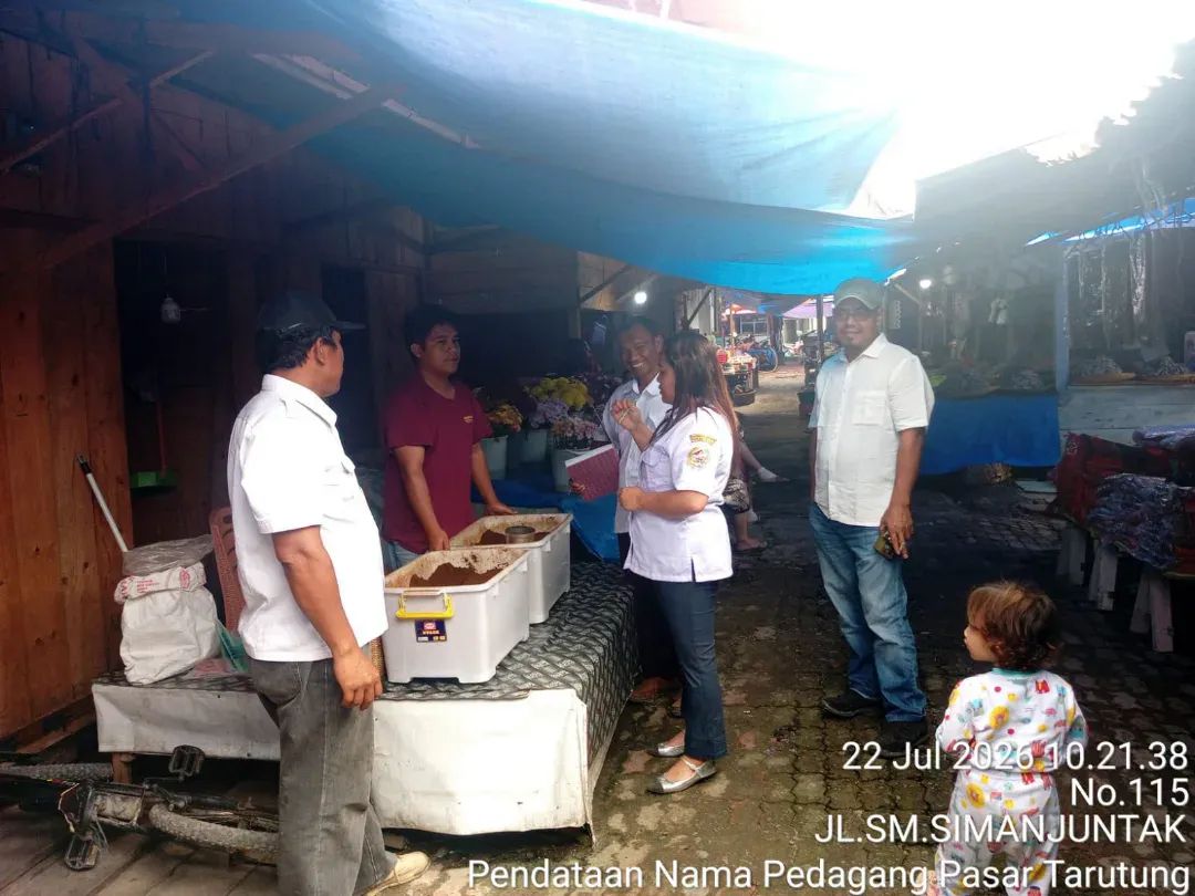 Taput Pantau Harga Bahan Pokok di Pasar Tarutung, Pastikan Stabilitas Pasokan dan