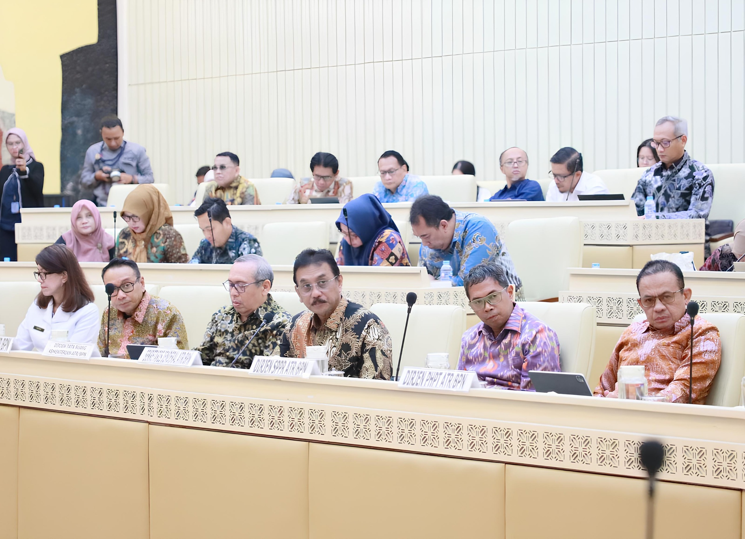 Nilai HT-El Tembus Rp 409,78 triliun, Sekjen ATR/BPN dan DPR RI Bahas Capaian Pelaksanaan Tujuh Layanan Prioritas