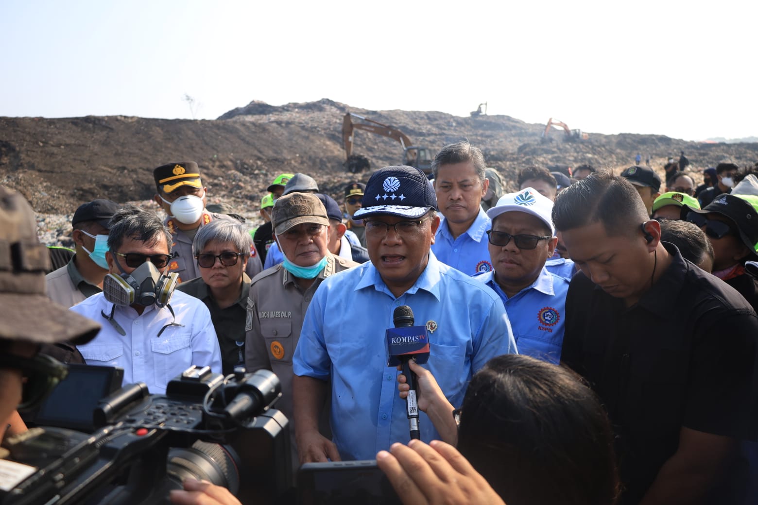 Berkat Kerjasama Sinergi Seluruh Elemen, Menteri LH Jumhur Ungkap Penanganan Area Kebakaran di TPA Jatiwaringin Sudah 3,6 Persen