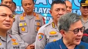 Dukung Program Makan Bergizi Prabowo, Rocky Gerung Ingatkan Bahaya Kelalaian Dapur Dukung Program Makan Bergizi Prabowo, Rocky Gerung Ingatkan Bahaya Kelalaian Dapur