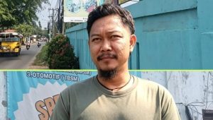 Kepala Sekolah SMK Darma Asih Diduga Perintahkan Tahan Surat Pindah Siswa, Korban Terancam Putus Sekolah Kepala Sekolah SMK Darma Asih Diduga Perintahkan Tahan Surat Pindah Siswa, Korban Terancam Putus Sekolah