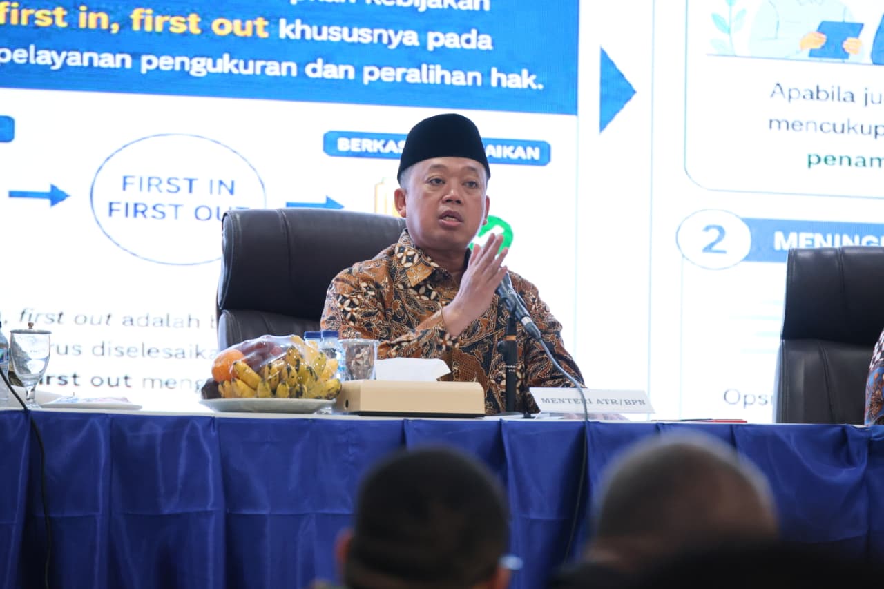 Kumpulkan Jajaran Kantah di Jatim, Begini Amanah Menteri Nusron soal Pelayanan ke Masyarakat