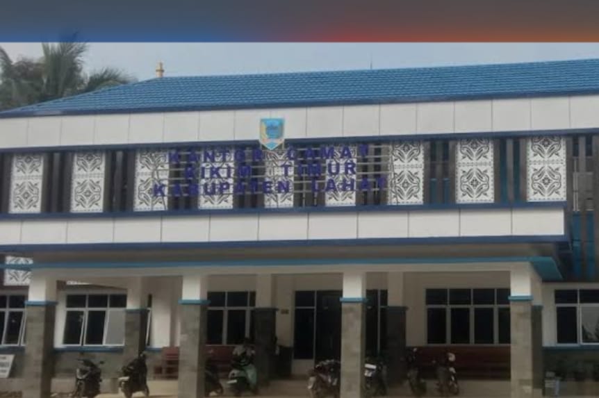 Keterangan foto : Kantor Camat Pajar Bulan Kabupaten Lahat