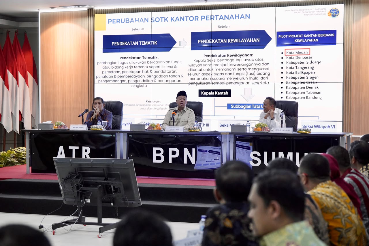 Menteri Nusron Berikan Arahan Jajaran Utamakan Kemudahan Layanan bagi Masyarakat di di Kanwil BPN Provinsi Sumut 2 IMG 20260723 WA0049