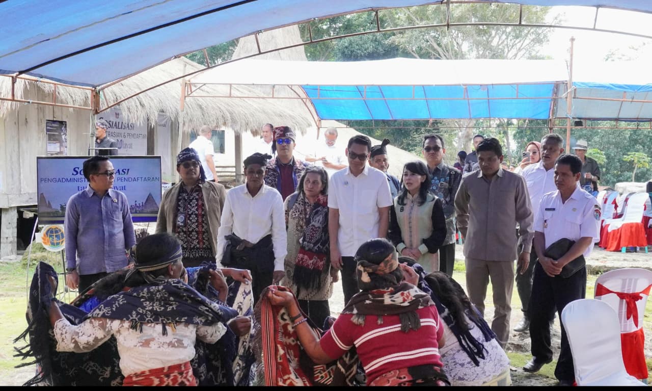 Kementerian ATR/BPN Targetkan Pendaftaran 10 Tanah Ulayat Milik Masyarakat Hukum Adat di Sumba Timur 2 IMG 20260723 WA0075 1