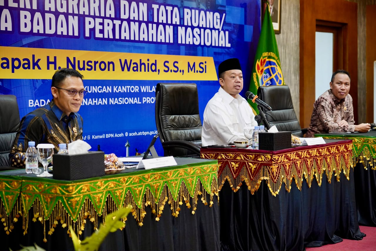 Hadir di Kanwil BPN Banda Aceh, Menteri Nusron: Transformasi Layanan Pertanahan Harus Berorientasi pada Kepuasan Masyarakat