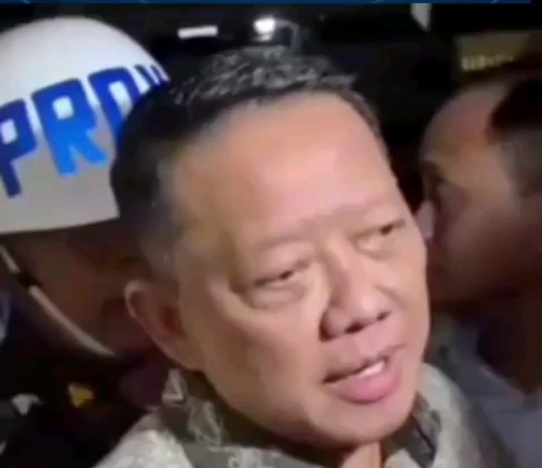 Pakai Batik Tanpa Rompi Tahanan, Eks Jampidsus Sebut Penahanan Dirinya Bentuk Kriminalisasi