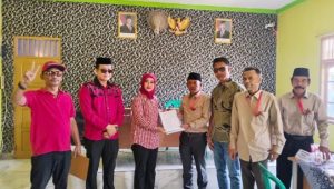 Hj. Putri Nurul Fajar Resmi Daftar Jadi Calon Kades Kedungwaringin
