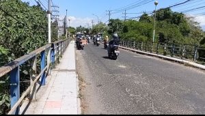 Pemkab Bondowoso Batasi Kendaraan di Jembatan Koncer, Tunggu Hasil Kajian Teknis Struktur Pemkab Bondowoso Batasi Kendaraan di Jembatan Koncer, Tunggu Hasil Kajian Teknis Struktur