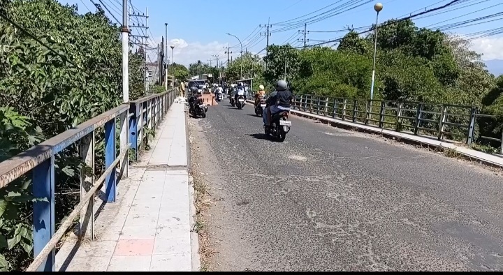 Pemkab Bondowoso Batasi Kendaraan di Jembatan Koncer, Tunggu Hasil Kajian Teknis Struktur