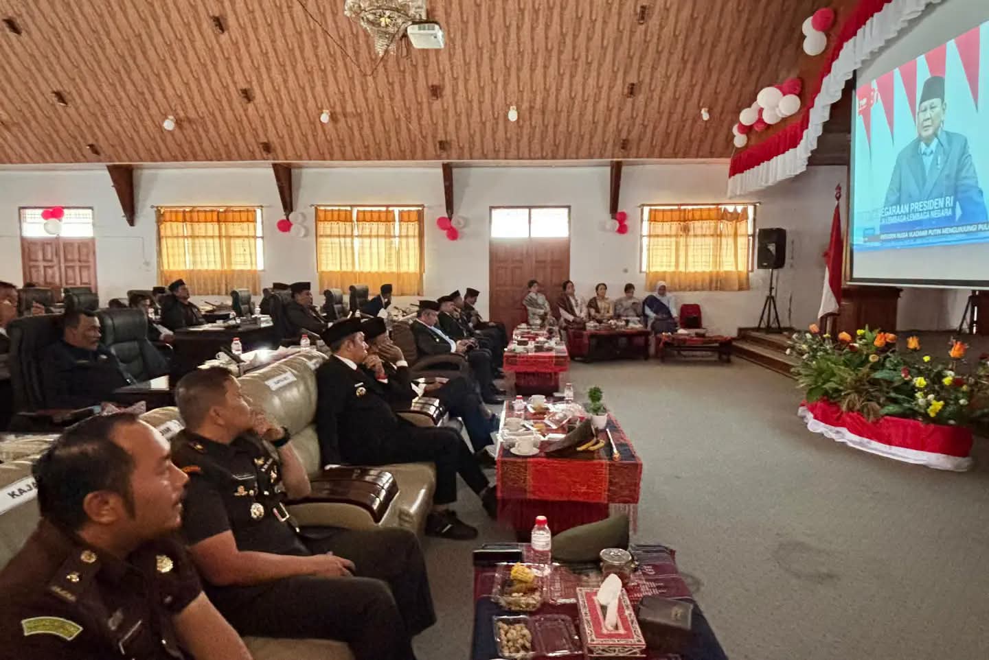 Bupati Taput Bersama Forkopimda Ikuti Paripurna Pidato Kenegaraan Presiden RI