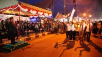 Lautan Cahaya dan Pesta Kembang Api Warnai Semarak Malam Taptu HUT ke-81 RI di Tarutung