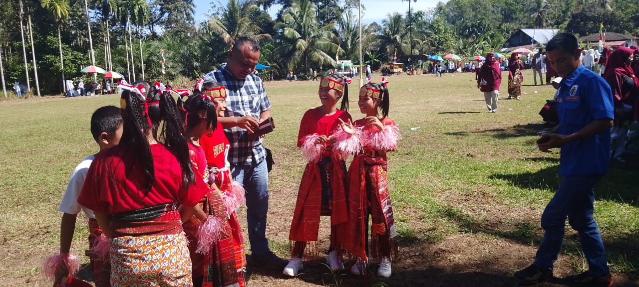 Semarak HUT ke-81 RI di Lumut, Siswa SD Sialogo Tampilkan Seni dan Tari