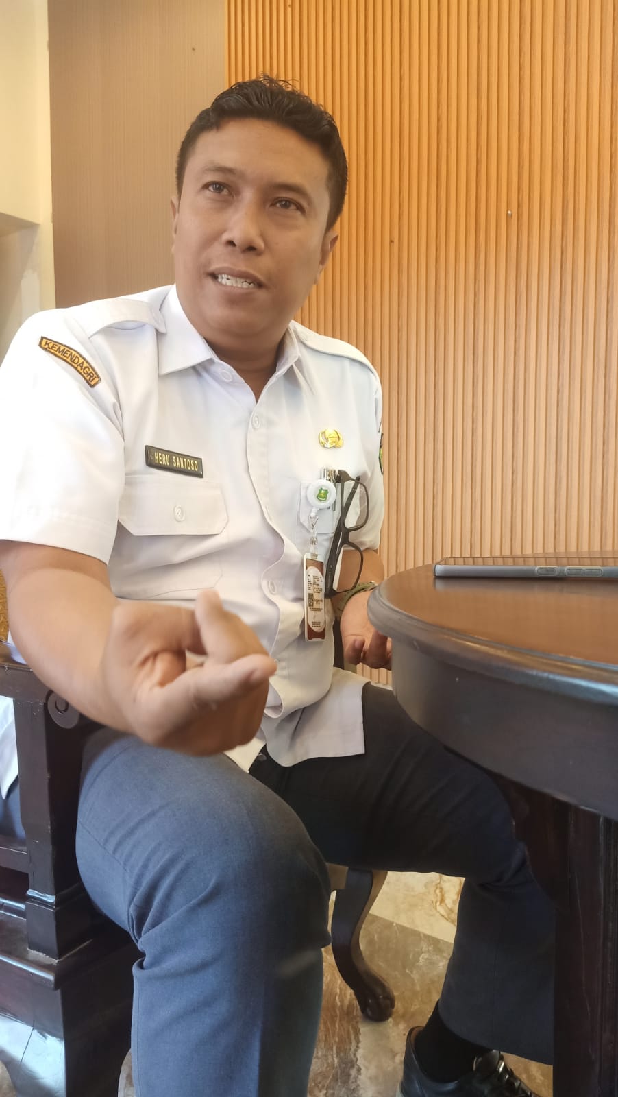 Keterangan foto : Heru Santoso Kepala Perizinan Kabupaten