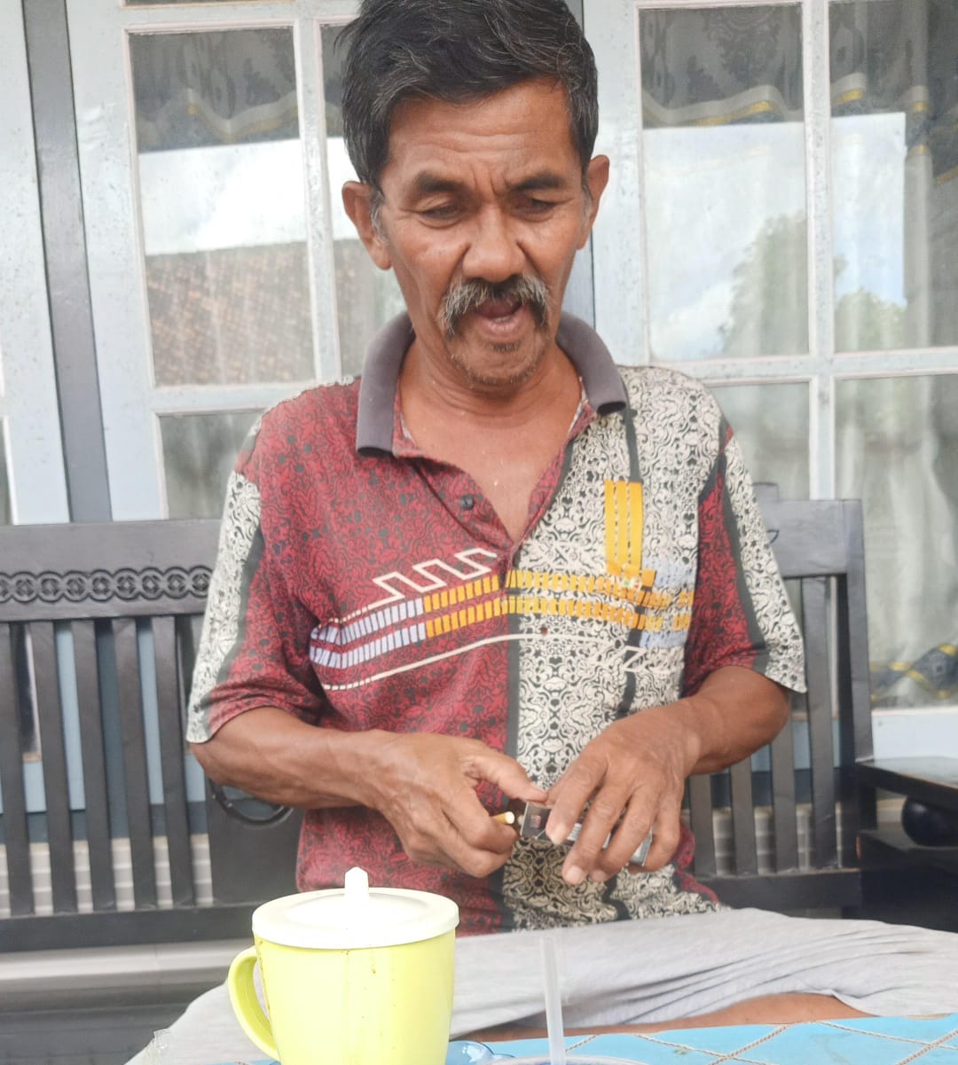 Keterangan foto: aktivis senior Lembaga Sumenep perlu Reformasi (SUPER), Ach. Zaini.