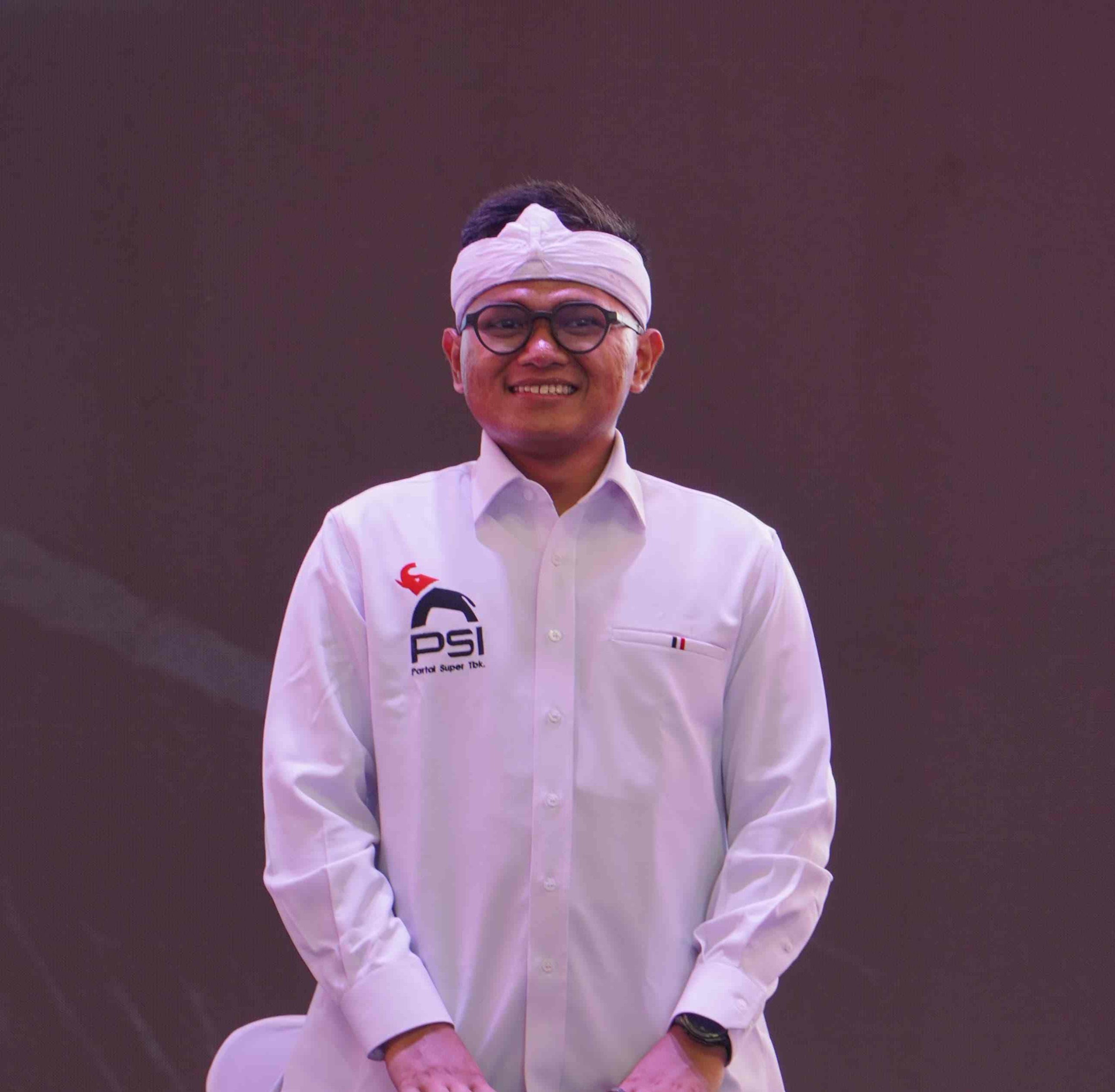 Keterangan foto : Ketua DPD PSI Kabupaten Bekasi, H. Ridho Choirul Umam,