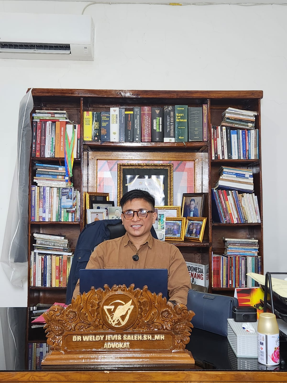 Keterangan foto : Dr. Weldy Jevis Saleh, S.H., M.H. (Praktisi & Akademisi Hukum Pidana)