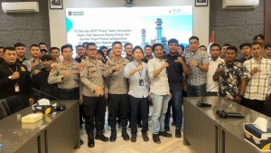 Keterangan foto : Ipda Rizki Purnomo Sampaikan Pentingnya Dukungan Lingkungan Sosial dalam Menjaga Keamanan Objek Vital Nasional di PLTGU Muara Tawar
