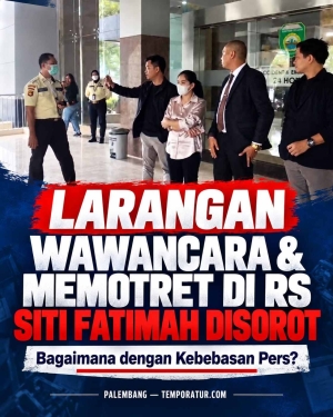 Keterangan foto : Jurnalis TEMPORATUR. COM saat Diarangan Wawancara dan Memotret di Ruang Publik RS Siti Fatimah Palembang Disorot, Bagaimana dengan Kebebasan Pers?