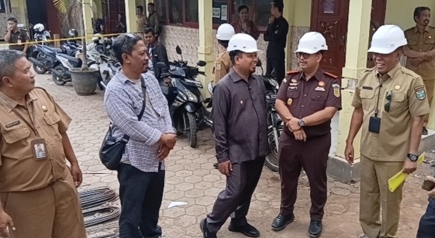 Keterangan foto : Kajari Bondowoso Perketat Pengawasan 105 Proyek Revitalisasi Sekolah