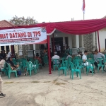 Keterangan foto : Pelaksanaan Pemilihan Kepala Desa Pergantian Antarwaktu (PAW) Desa Tanjung Sari, Kabupaten Bekasi Minggu 25/10/2026