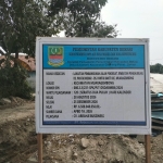 Keterangan foto : Warga Pantai Bakti Pertanyakan Kelengkapan Dokumen Lingkungan Proyek Senilai Rp6 Miliar