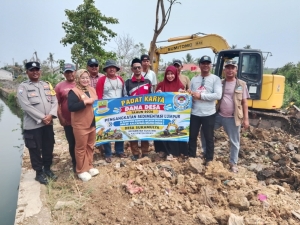 Keterangan foto : Cegah Banjir Saat Musim Hujan, Pemdes Sukamulya Normalisasi Kali Balong Lewat Program Padat Karya 2026